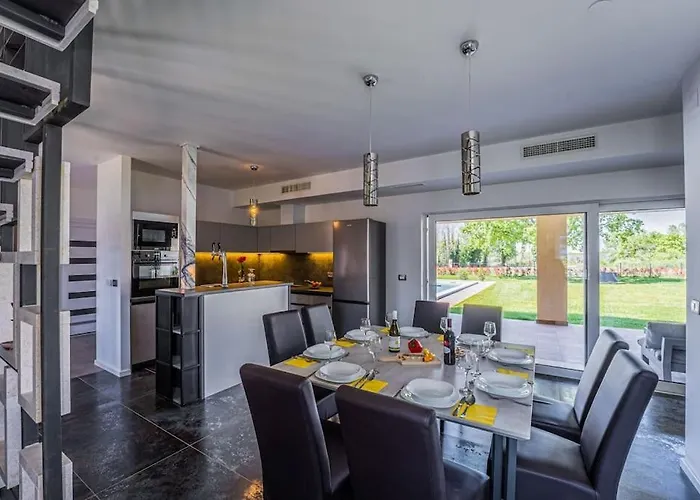 Arancin Novigrad By Istriaselect Villa *