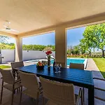 Villa Arancin Novigrad By Istriaselect