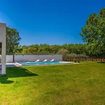 Villa Arancin Novigrad By Istriaselect *