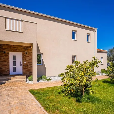 Вилла Arancin Novigrad By Istriaselect