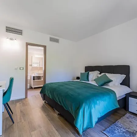 Arancin Novigrad By Istriaselect Villa *