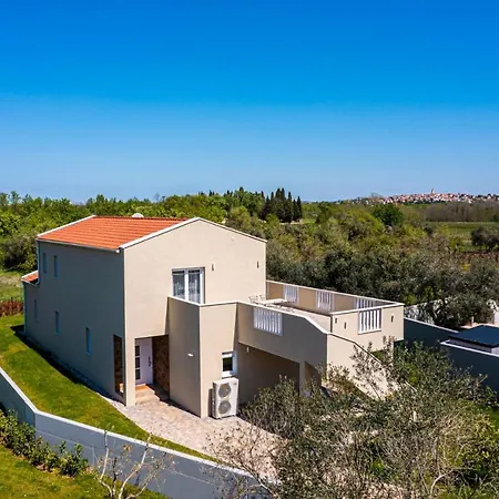 Arancin Novigrad By Istriaselect * Бртонигла