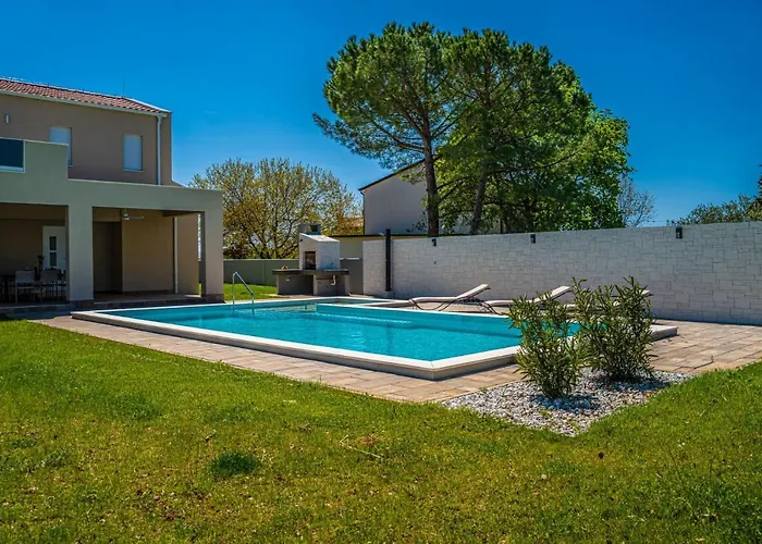 Arancin Novigrad By Istriaselect * Бртонигла