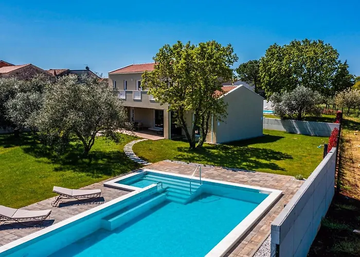 Arancin Novigrad By Istriaselect Вилла Бртонигла