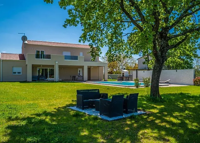 Arancin Novigrad By Istriaselect